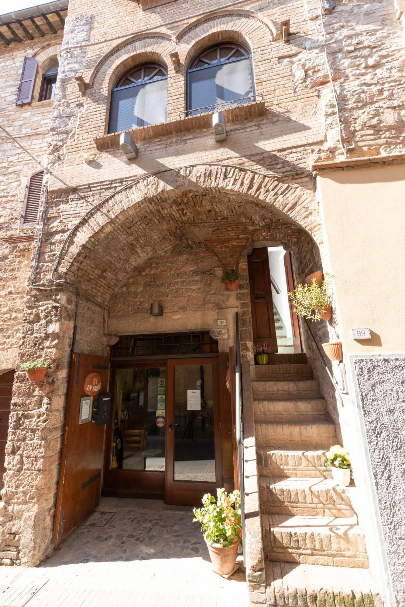Ca'Spadolino Spello Exterior photo